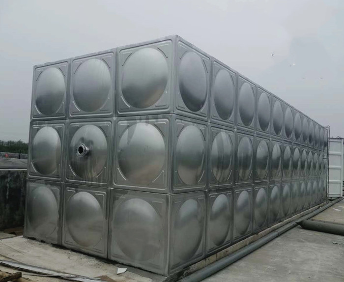 不銹鋼水箱廠家，哪家安裝質(zhì)量好